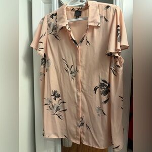 Worthington Peach Floral Blouse